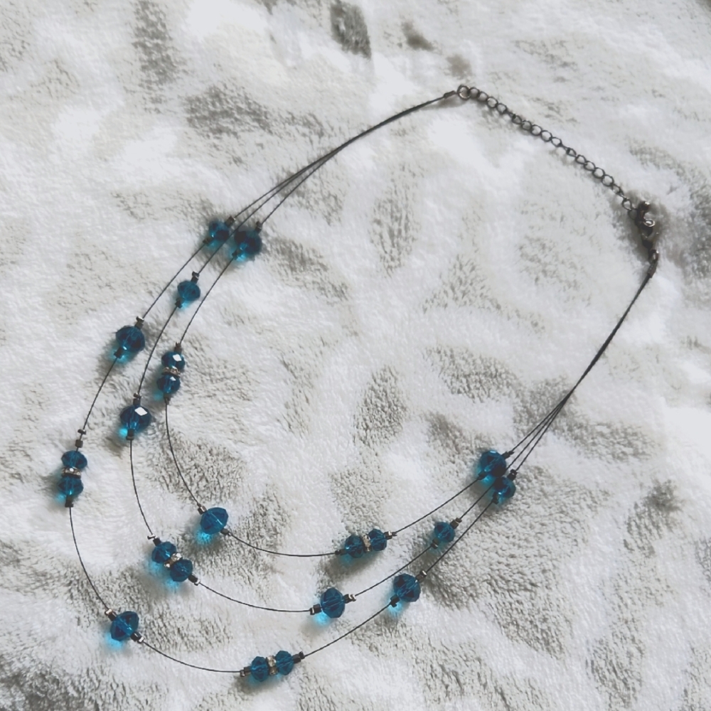 Elegant Blue Beaded Necklace